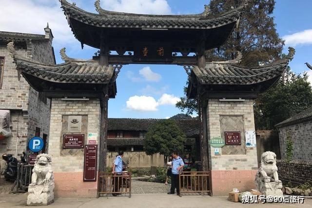 哥尔赞成奥特曼劲敌！为何看到它的隐藏设定，网友直呼厉害了？游戏画面